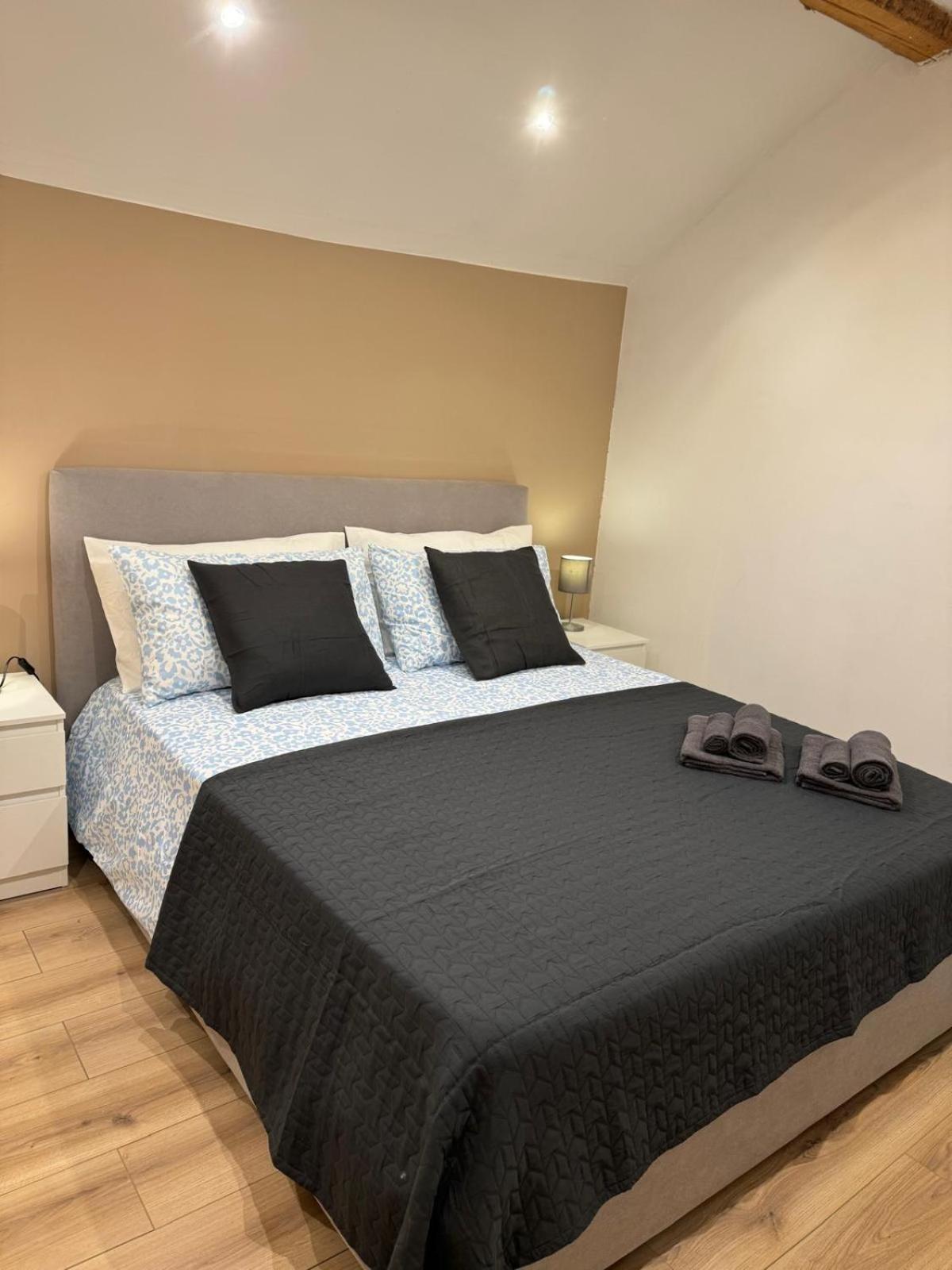 Verdi Apartments Катанія Екстер'єр фото